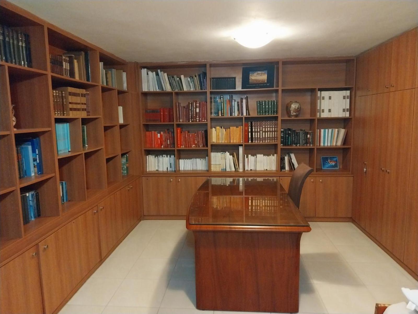 Bibliotheque Vintage Studio & Easy Garden Heraklion Exterior foto